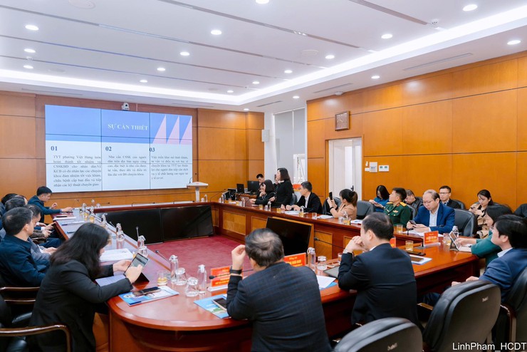 Tăng cường liên kết Y tế - Nâng cao chăm sóc sức khỏe Nhân dân phường Việt Hưng- Ảnh 4.