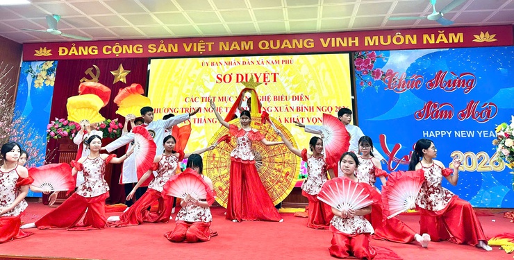 Nam Phù sơ duyệt chương trình nghệ thuật “Xuân thắng lợi – niềm tin và khát vọng”- Ảnh 1.