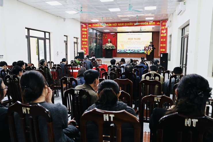 TUYÊN TRUYỀN, PHỔ BIẾN PHÁP LUẬT VỀ BẦU CỬ ĐẠI BIỂU QUỐC HỘI KHÓA XVI VÀ ĐẠI BIỂU HĐND CÁC CẤP NHIỆM KỲ 2026-2031- Ảnh 4.