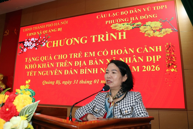 UBND xã Quảng Bị, Câu lạc bộ Dân Vũ Tổ dân phố 1 Phường Hà Đông: Tặng quà co trẻ em  có hoàn cảnh khó khăn nhân dịp tết nguyên đán Bính Ngọ 2026- Ảnh 2.