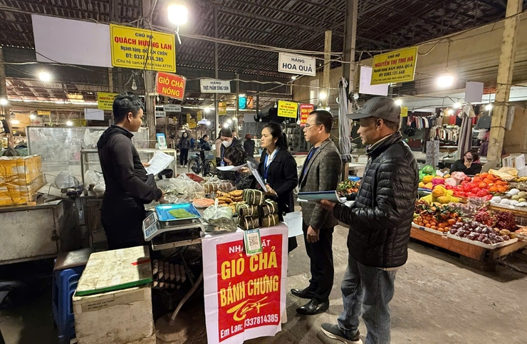 Phường Long Biên từng bước tháo gỡ 5 điểm nghẽn, tạo chuyển biến từ cơ sở- Ảnh 3.