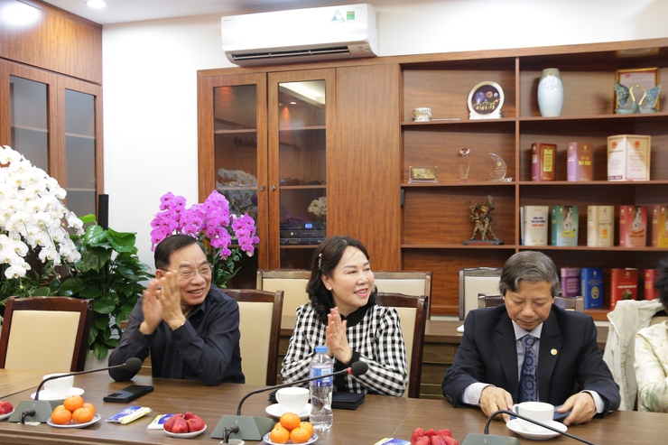 Gặp mặt cán bộ Sở Y tế qua các thời kỳ nhân dịp Tết Nguyên đán Bính Ngọ 2026- Ảnh 5.