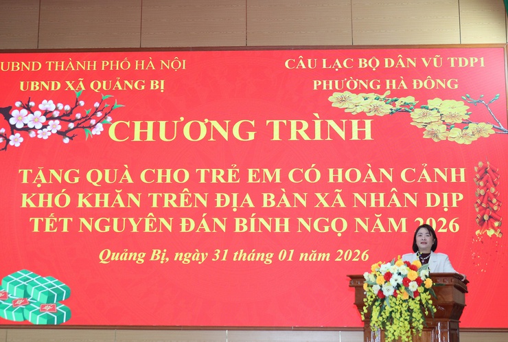 UBND xã Quảng Bị, Câu lạc bộ Dân Vũ Tổ dân phố 1 Phường Hà Đông: Tặng quà co trẻ em  có hoàn cảnh khó khăn nhân dịp tết nguyên đán Bính Ngọ 2026- Ảnh 7.