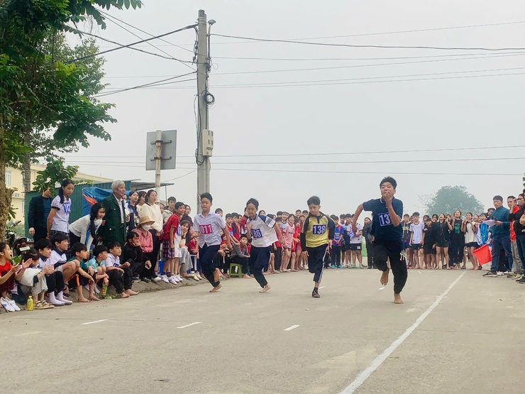 Gần 300 học sinh sôi nổi tham gia Giải thể thao học sinh xã Phúc Lộc năm học 2025–2026- Ảnh 11.