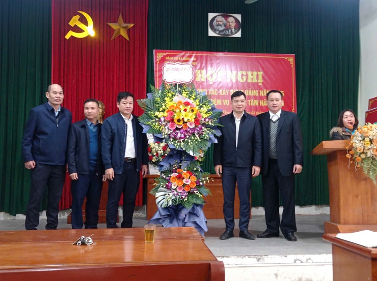 CHI BỘ THÔN THỤY KHUÊ TỔNG KẾT CÔNG TÁC NĂM 2025, TRIỂN KHAI NHIỆM VỤ NĂM 2026- Ảnh 1.