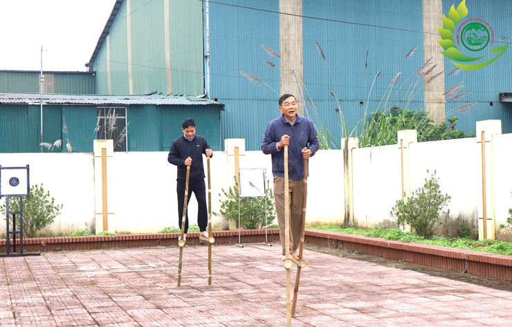 Phú Cát tổ chức Hội thi Thể thao vùng đồng bào dân tộc thiểu số lần thứ I năm 2025- Ảnh 10.