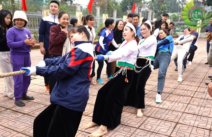 Phú Cát tổ chức Hội thi Thể thao vùng đồng bào dân tộc thiểu số lần thứ I năm 2025- Ảnh 23.