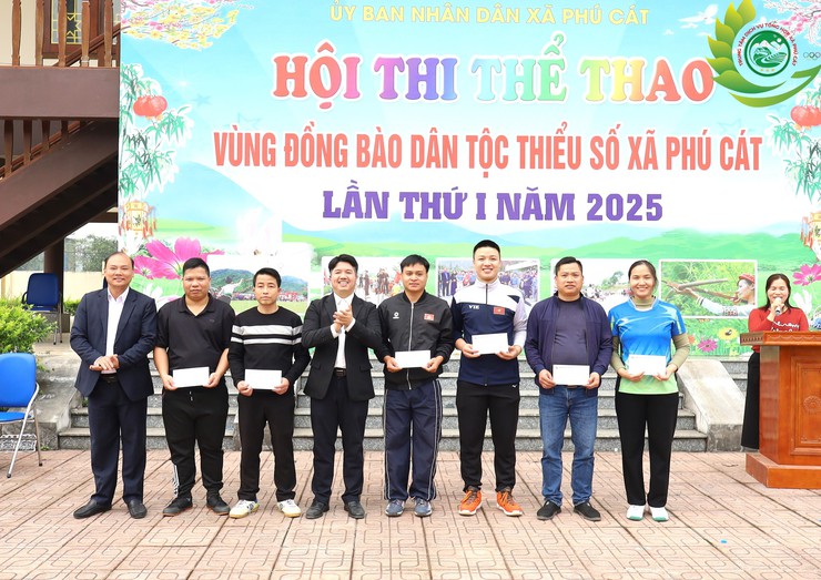 Phú Cát tổ chức Hội thi Thể thao vùng đồng bào dân tộc thiểu số lần thứ I năm 2025- Ảnh 30.