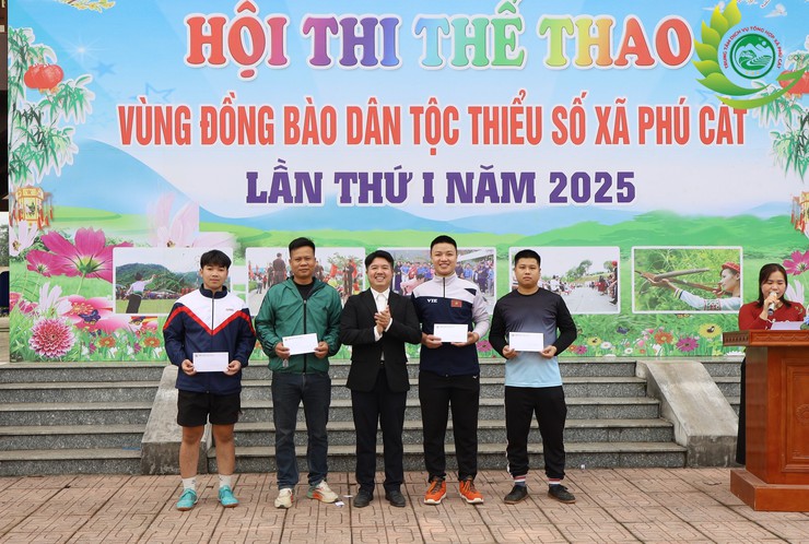 Phú Cát tổ chức Hội thi Thể thao vùng đồng bào dân tộc thiểu số lần thứ I năm 2025- Ảnh 33.