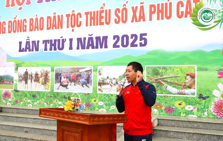 Phú Cát tổ chức Hội thi Thể thao vùng đồng bào dân tộc thiểu số lần thứ I năm 2025- Ảnh 4.