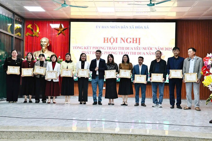 Trạm Y tế xã Hòa Xá hoàn thành xuất sắc nhiệm vụ năm 2025- Ảnh 4.