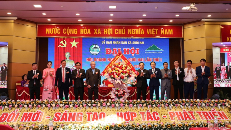 Xã Suối Hai: Bước chuyển mình mạnh mẽ trong giai đoạn mới - Vững quản trị, bền hạ tầng, lan tỏa cộng đồng- Ảnh 9.