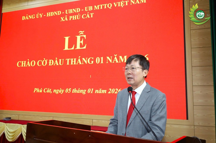 Xã Phú Cát tổ chức Hội nghị chào cờ tháng 1 năm 2026, triển khai nhiệm vụ trọng tâm năm mới- Ảnh 2.