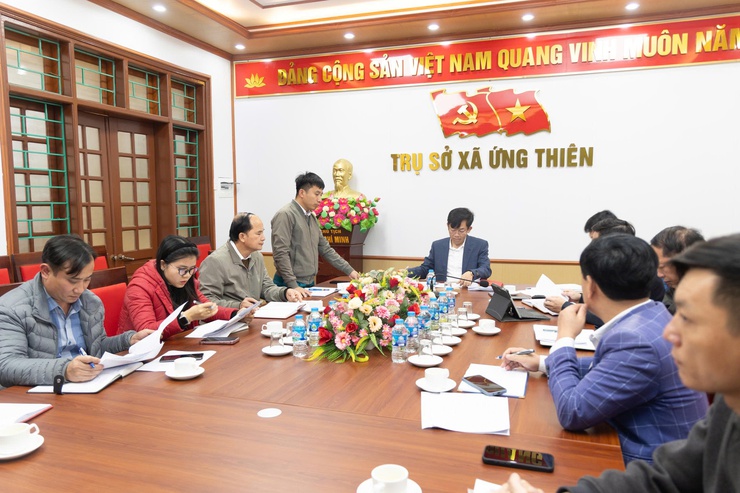 XÃ ỨNG THIÊN TỔ CHỨC HỘI NGHỊ CHỐT QUÂN SỐ GỌI CÔNG DÂN NHẬP NGŨ NĂM 2026- Ảnh 2.