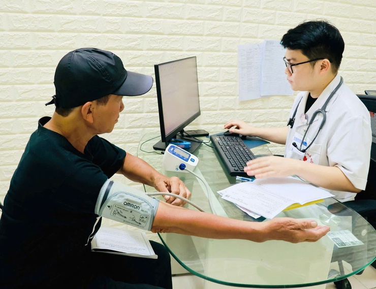 Phòng ngừa và điều trị ung thư tuyến tiền liệt- Ảnh 1.