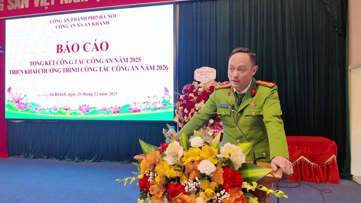 Hội nghị Tổng kết công tác Công an năm 2025 triển khai chương trìinh công tác công an năm 2026- Ảnh 5.