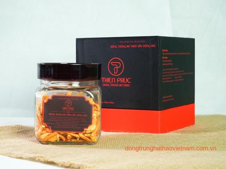 Phòng kinh tế xã Hòa Phú công khai các cơ sở sản xuất kinh doanh đảm bảo ATTP- Ảnh 1.