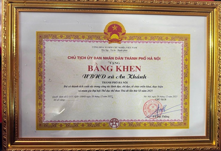 Xã An Khánh nhận Bằng khen của Chủ tịch UBND TP Hà Nội tại Lễ tổng kết Đại hội TDTT Thủ đô lần thứ XI- Ảnh 2.