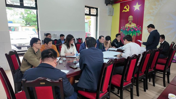 Hội nghị triển khai nội dung liên quan tới công tác GPMB thực hiện dự án Hồ điều hòa Yên Nghĩa 1 và dự án Hồ điều hòa Yên Nghĩa 2, xã An Khánh- Ảnh 3.