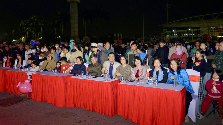 Phường Từ Liêm tổ chức chương trình nghệ thuật chào năm mới 2026- Ảnh 1.