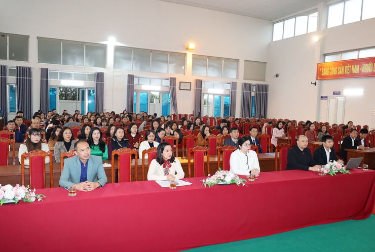 Phường Tùng Thiện tổ chức Hội nghị sinh hoạt chính trị tháng 1 năm 2026- Ảnh 1.