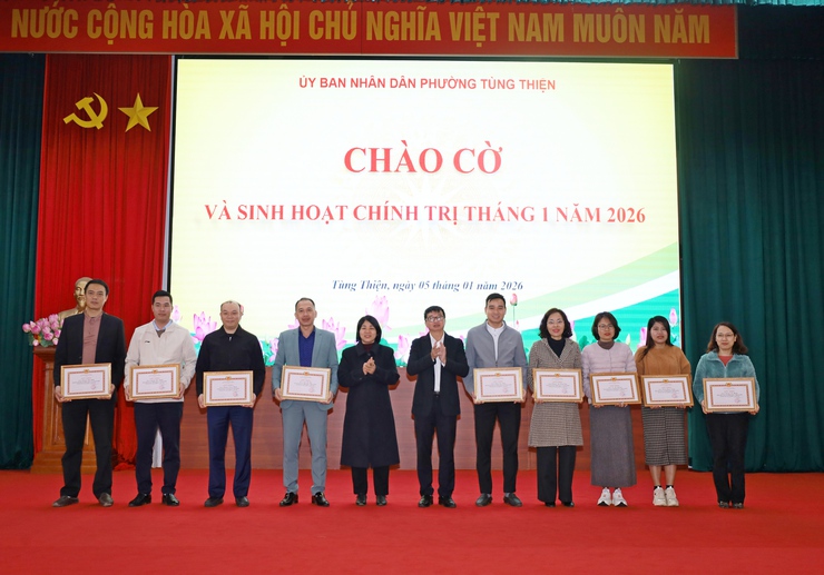Phường Tùng Thiện tổ chức Hội nghị sinh hoạt chính trị tháng 1 năm 2026- Ảnh 3.