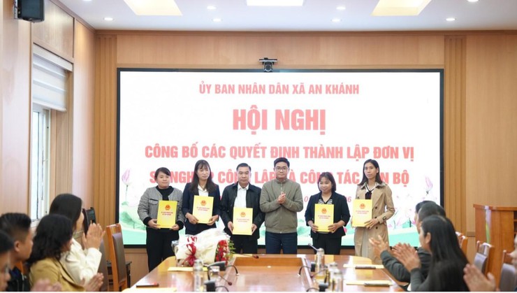Hội nghị công bố các quyết định thành lập đơn vị sự nghiệp công lập và công tác cán bộ- Ảnh 2.