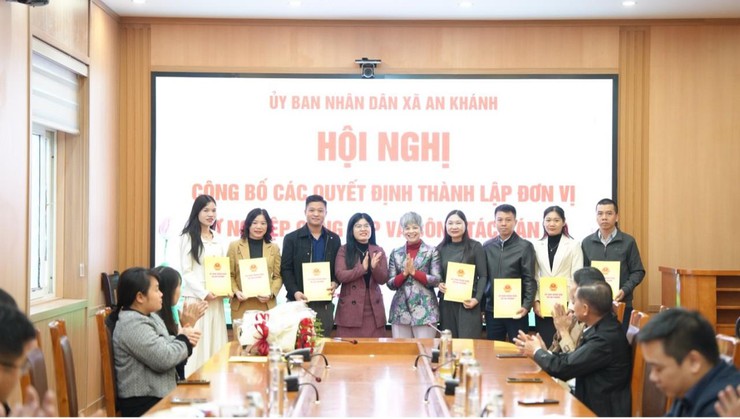 Hội nghị công bố các quyết định thành lập đơn vị sự nghiệp công lập và công tác cán bộ- Ảnh 3.