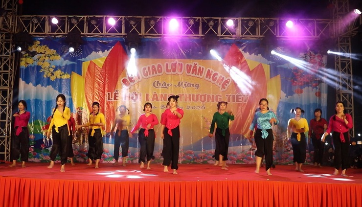 Lễ hội truyền thống và công trình Đền làng Thượng Tiết, biểu tượng của tinh thần yêu nước và sức mạnh đại đoàn kết toàn dân.- Ảnh 32.