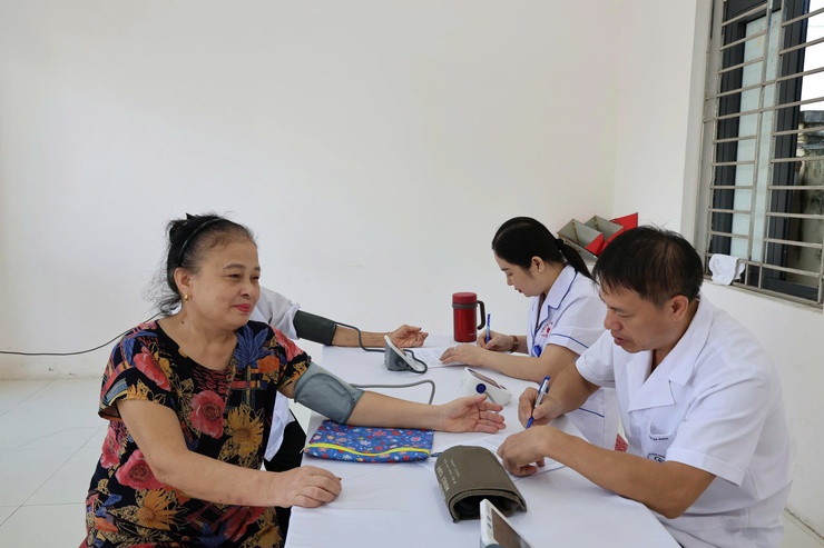 Trạm Y tế xã Phú Nghĩa hoạt động theo mô hình mới 
từ ngày 01/01/2026
- Ảnh 2.