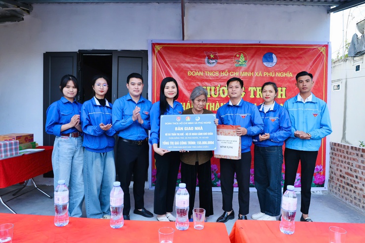 Tuổi trẻ Phú Nghĩa phát huy vai trò xung kích trong năm đầu vận hành chính quyền hai cấp- Ảnh 7.