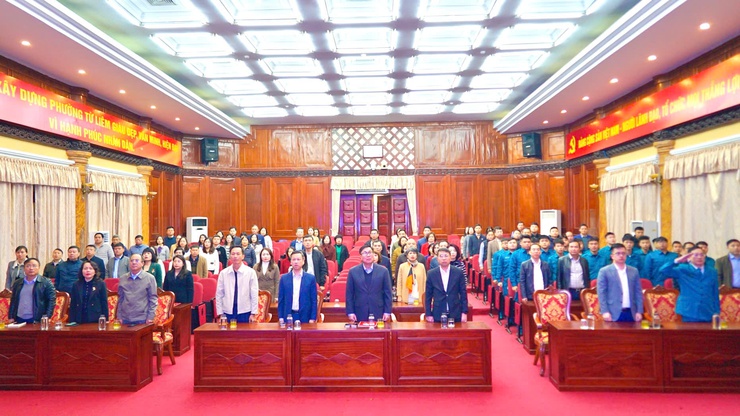 Phường Từ Liêm tổ chức sinh hoạt chính trị dưới cờ tháng 1/2026

- Ảnh 4.