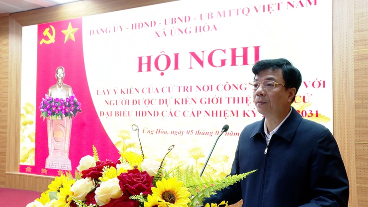 HỘI NGHỊ LIÊN TỊCH LẤY Ý KIẾN CỬ TRI NƠI CÔNG TÁC ĐỐI VỚI NGƯỜI ỨNG CỬ ĐẠI BIỂU HĐND TẠI XÃ ỨNG HÒA- Ảnh 2.