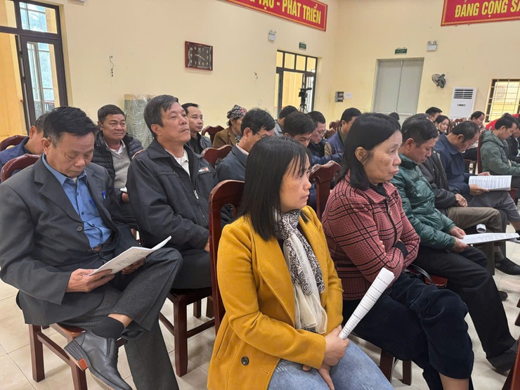 THAM VẤN CỘNG ĐỒNG, ĐÁNH GIÁ TÁC ĐỘNG MÔI TRƯỜNG DỰ ÁN “KHU ĐÔ THỊ THỂ THAO OLYMPIC”** 
TẠI XÃ DÂN HOÀ
- Ảnh 13.