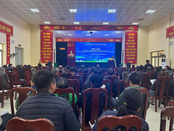 THAM VẤN CỘNG ĐỒNG, ĐÁNH GIÁ TÁC ĐỘNG MÔI TRƯỜNG DỰ ÁN “KHU ĐÔ THỊ THỂ THAO OLYMPIC”** 
TẠI XÃ DÂN HOÀ
- Ảnh 1.