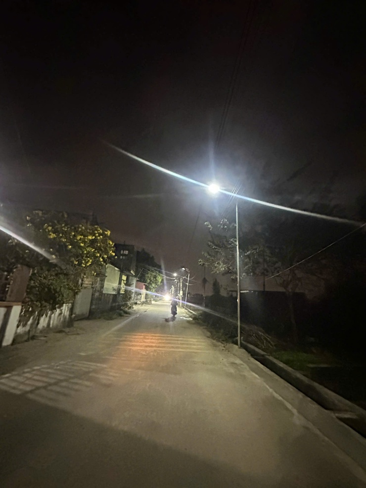 XÃ SÓC SƠN TRIỂN KHAI XÃ HỘI HÓA LẮP ĐẶT HỆ THỐNG CHIẾU SÁNG NÔNG THÔN- Ảnh 8.