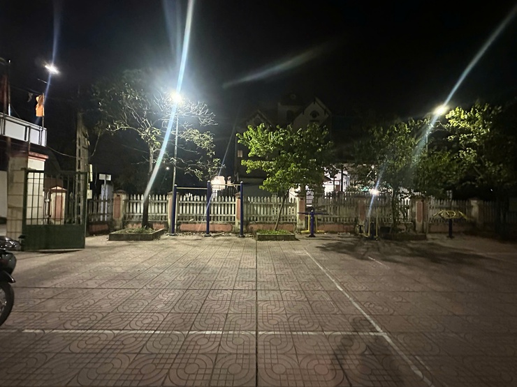 XÃ SÓC SƠN TRIỂN KHAI XÃ HỘI HÓA LẮP ĐẶT HỆ THỐNG CHIẾU SÁNG NÔNG THÔN- Ảnh 5.