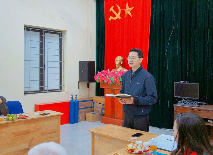 Sinh hoạt chi bộ thường kỳ tại Chi bộ tổ dân phố số 10- Ảnh 5.