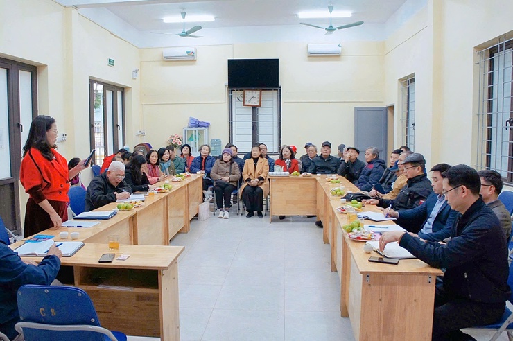 Sinh hoạt chi bộ thường kỳ tại Chi bộ tổ dân phố số 10- Ảnh 2.