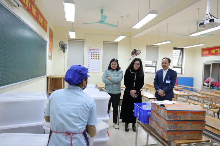 Phú Nghĩa: Kiểm tra công tác an toàn thực phẩm, y tế học đường tại các trường học trên địa bàn xã- Ảnh 8.