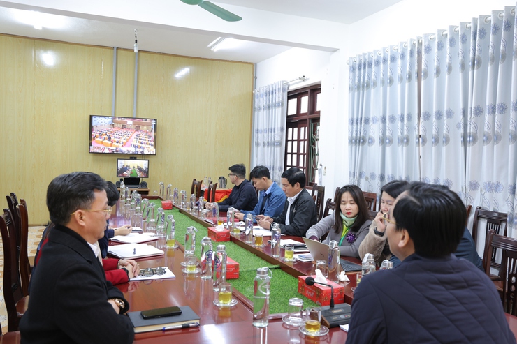 Xã Phú Nghĩa dự Hội nghị trực tuyến Tổng kết hoạt động của Đoàn Đại biểu Quốc hội Thành phố và Hội đồng nhân dân Thành phố nhiệm kỳ 2021 - 2026- Ảnh 3.