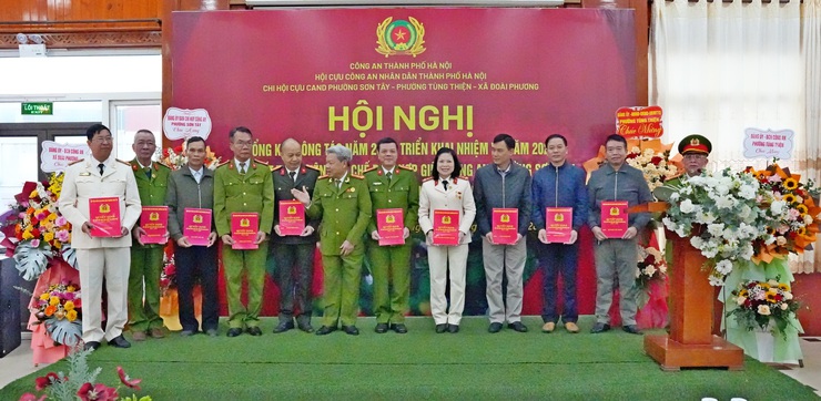 CHI HỘI CỰU CÔNG AN NHÂN DÂN PHƯỜNG SƠN TÂY TRIỂN KHAI NHIỆM VỤ NĂM 2026- Ảnh 6.