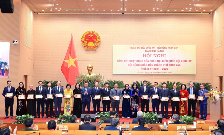 Phường Thanh Liệt dự Hội nghị tổng kết hoạt động của Đoàn đại biểu Quốc hội khóa XV, HĐND thành phố Hà Nội khóa XVI nhiệm kỳ 2021-2026- Ảnh 7.