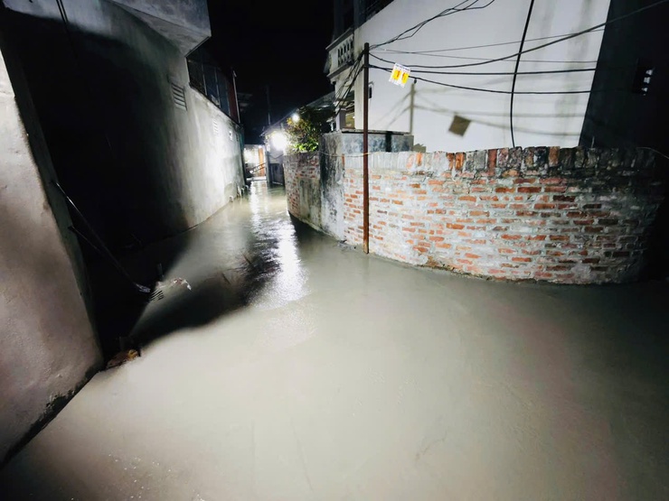 Thôn Đồng Bảng: Nhân dân tích cực hưởng ứng bê tông hóa đường làng ngõ xóm- Ảnh 2.