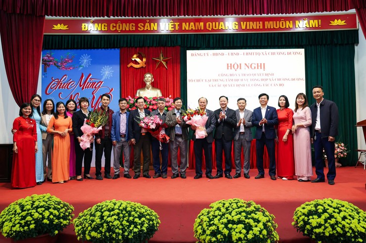 Kiện toàn tổ chức bộ máy, nâng cao hiệu lực, hiệu quả công tác cán bộ tại xã Chương Dương- Ảnh 1.