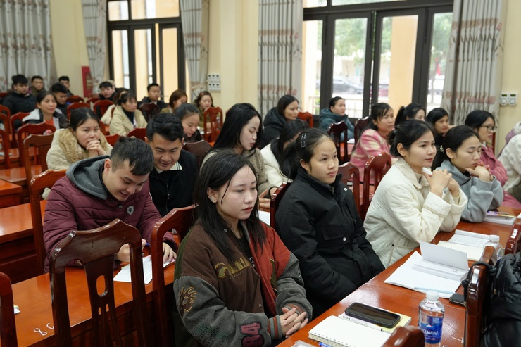 Khai giảng lớp bồi dưỡng nhận thức về Đảng năm 2026- Ảnh 6.