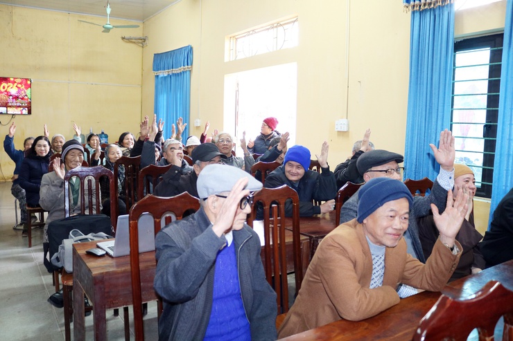 Thôn Lam Điền tổ chức Hội nghị cử tri giới thiệu 02 đại biểu ứng cử HĐND xã nhiệm kỳ 2026-2031- Ảnh 3.