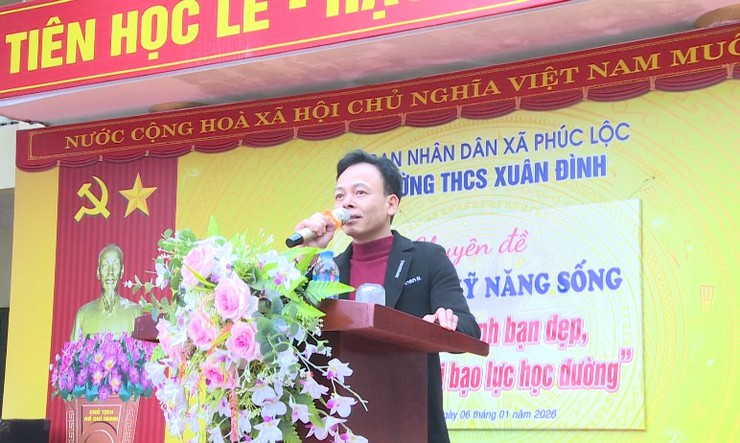 Trường THCS Xuân Đình tổ chức buổi nói chuyện chuyên đề "Xây dựng tình bạn đẹp, nói không với bạo lực học đường"- Ảnh 3.