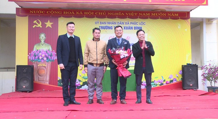 Trường THCS Xuân Đình tổ chức buổi nói chuyện chuyên đề "Xây dựng tình bạn đẹp, nói không với bạo lực học đường"- Ảnh 8.