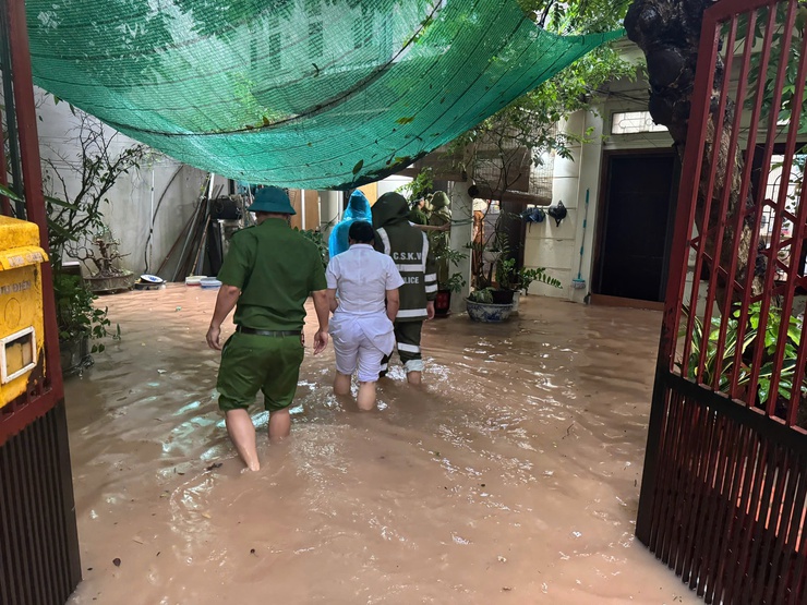 Công an phường Xuân Phương tổ chức Hội nghị tổng kết công tác và triển khai Chương trình công tác năm 2026. - Ảnh 7.